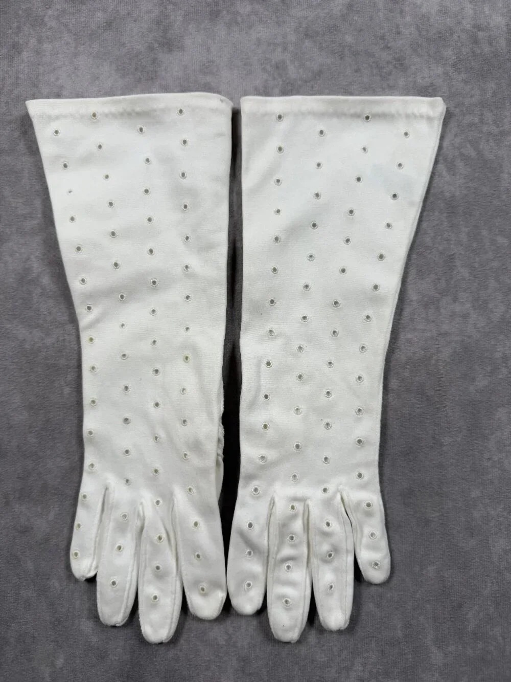 Viola Weinberger Vintage Women Opera Gloves Eyelet Ivory Size 7